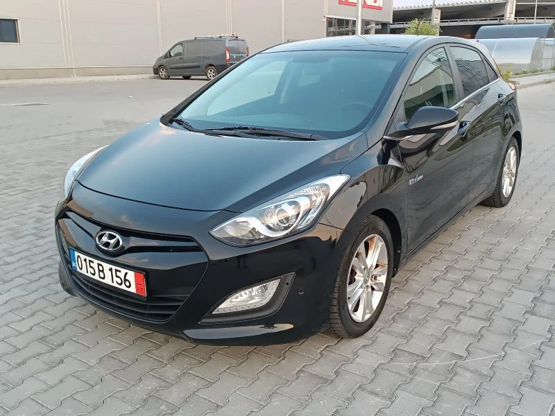 Hyundai I30 1.6GDI///NAVI, снимка 2 - Автомобили и джипове - 47075869