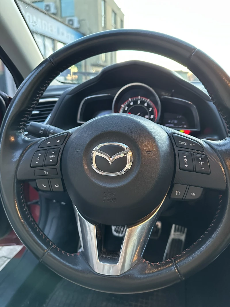 Mazda 3 III SKYACTIV-G , снимка 9 - Автомобили и джипове - 48859253