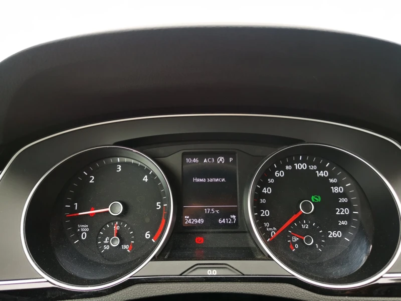 VW Passat VW Passat Var. Comfortline 2.0TDI SCR BMT, снимка 10 - Автомобили и джипове - 52844642