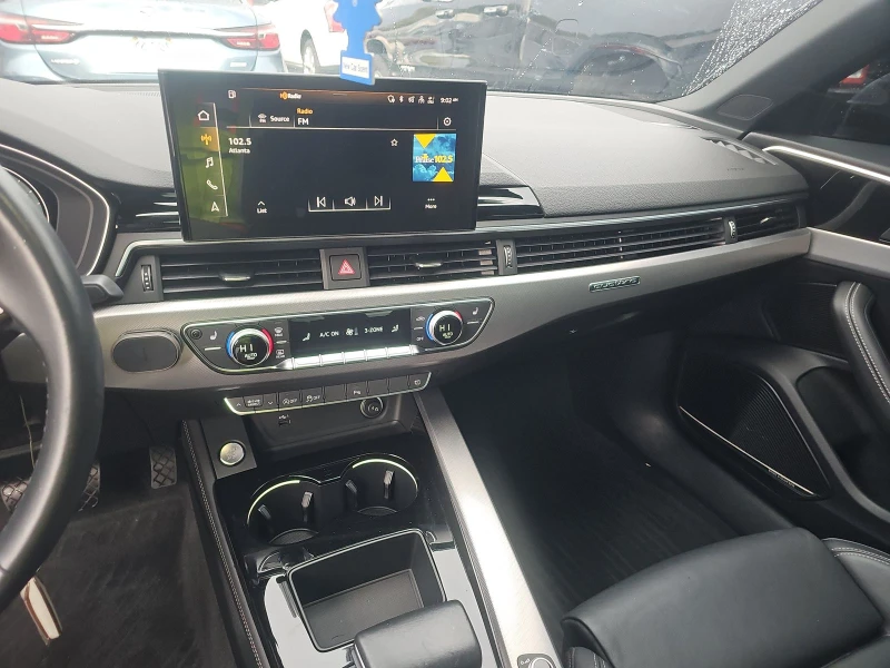 Audi A4 2022* S-LINE* DIGITAL* BANG* OLUFSEN* DISTRONIK* M, снимка 9 - Автомобили и джипове - 52135913