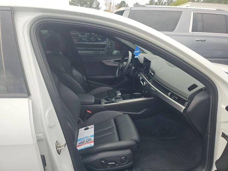 Audi A4 2022* S-LINE* DIGITAL* BANG* OLUFSEN* DISTRONIK* M, снимка 12 - Автомобили и джипове - 52135913