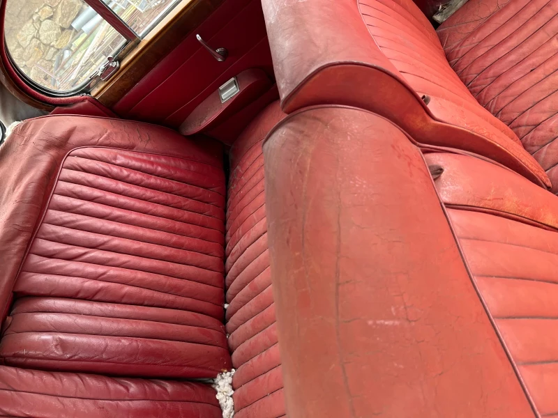 Jaguar Daimler 250, снимка 12 - Автомобили и джипове - 52238664