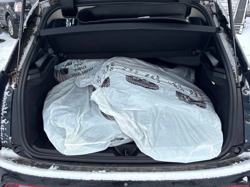 BMW i3 * Auto w/Range Extender * CARFAX * БЕЗ ПЪРВОНАЧАЛН, снимка 13 - Автомобили и джипове - 52745375