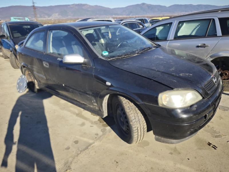 Opel Astra 1.8, снимка 2 - Автомобили и джипове - 52813660