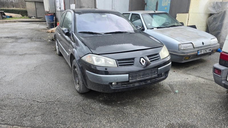 Renault Megane, снимка 8 - Автомобили и джипове - 52989408