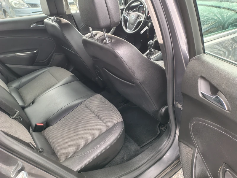 Opel Astra 1.7 cdti, снимка 10 - Автомобили и джипове - 53098348