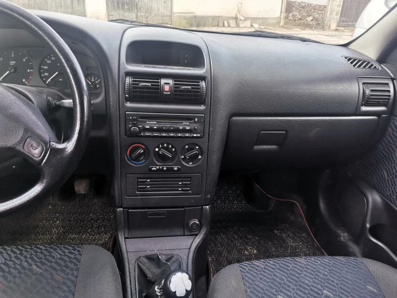 Opel Astra, снимка 8 - Автомобили и джипове - 53476926