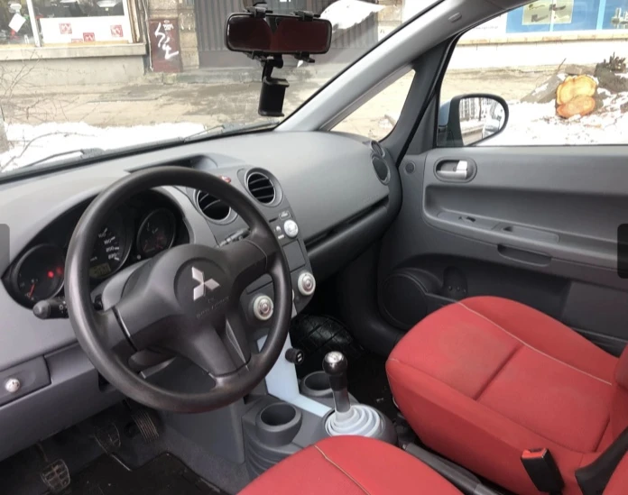 Mitsubishi Colt 1.3 i и 1.1 i, снимка 7 - Автомобили и джипове - 38638070