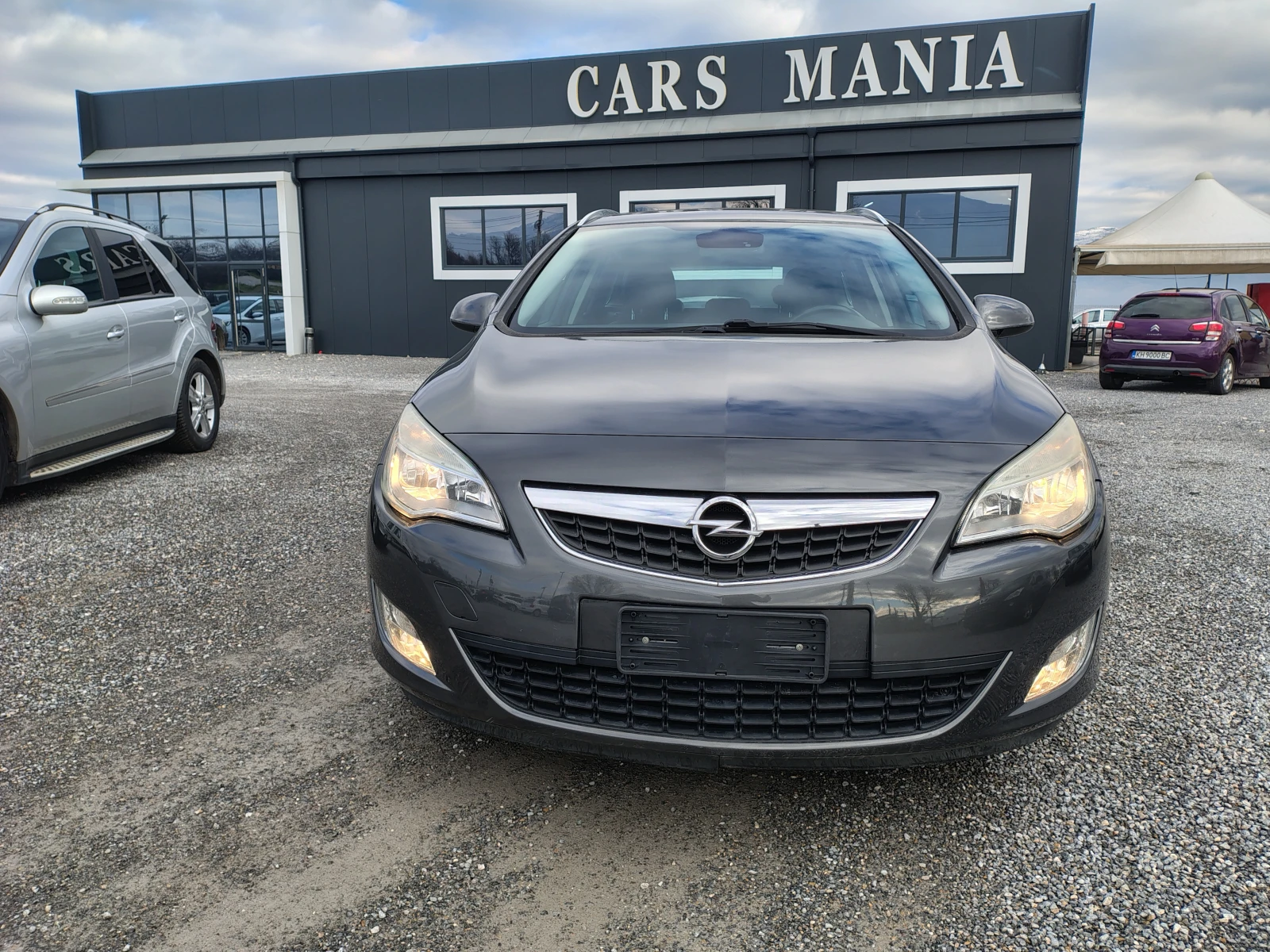 Opel Astra 1.7 cdti, снимка 1