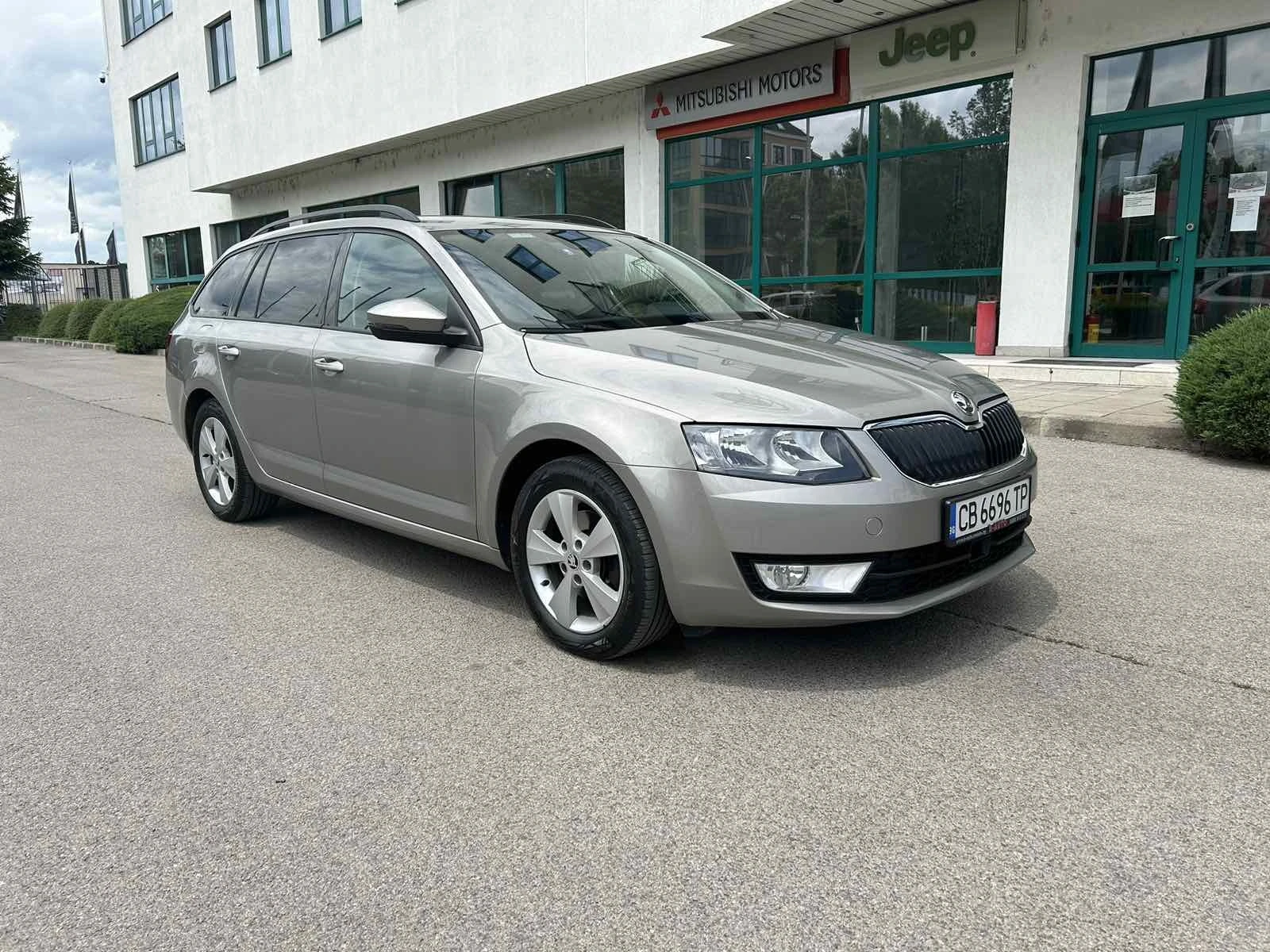 Skoda Octavia 1.4 140 к.с LPG Adaptive Cruise DISTRONIC  SCHWEIZ - изображение 3