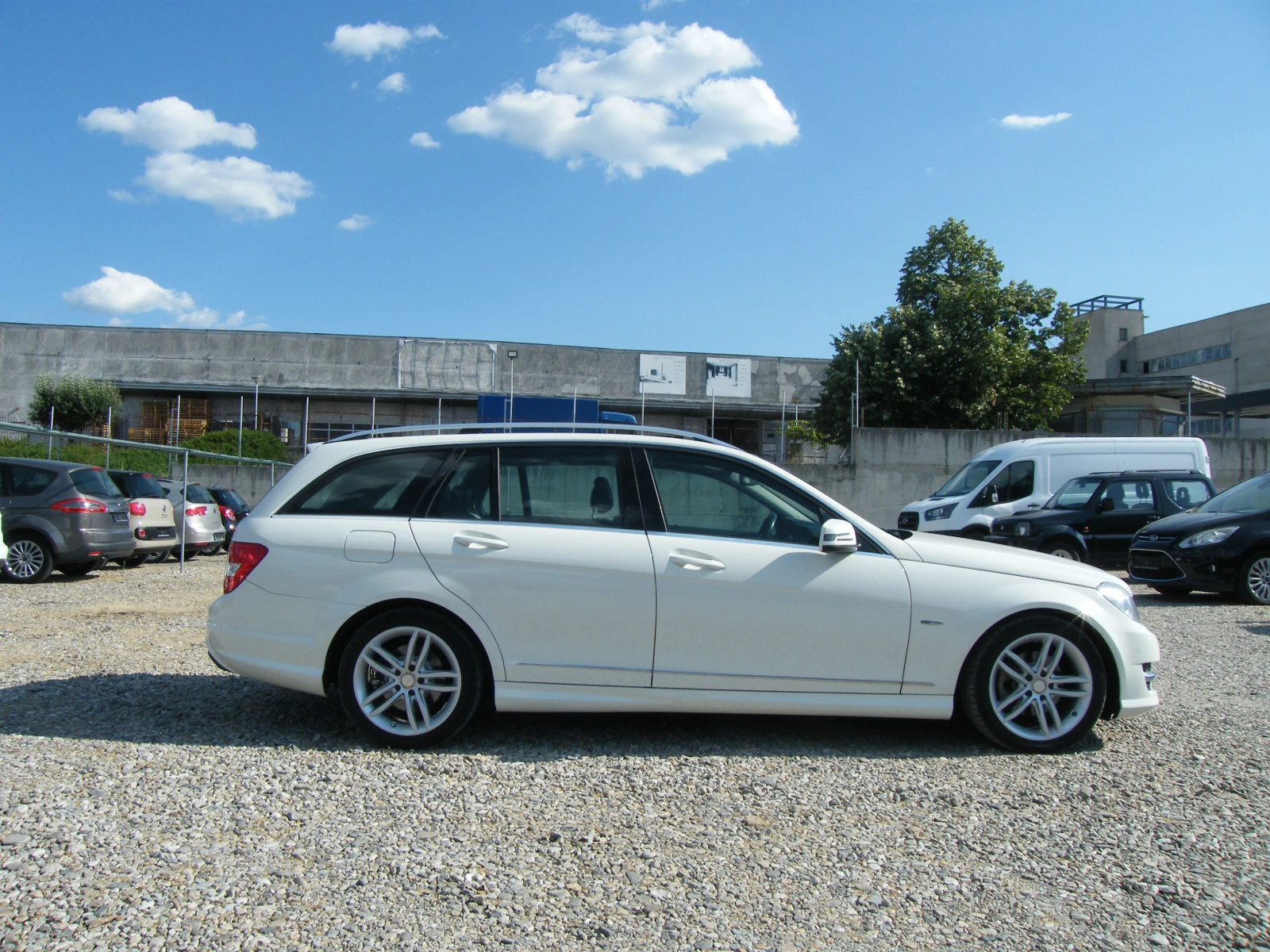 Mercedes-Benz C 250 2.2CDI 4MATIC AMG - изображение 3