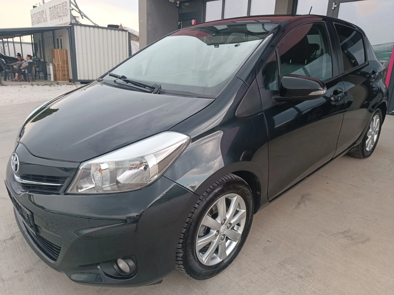 Toyota Yaris 1, 4 D4D - изображение 2