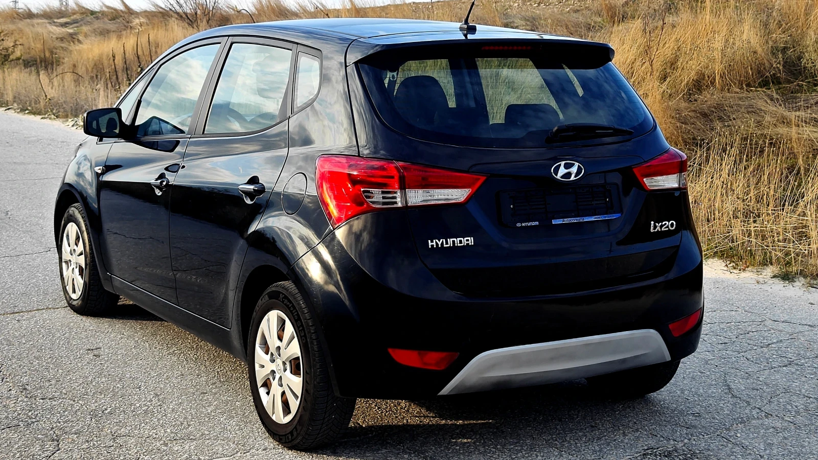 Hyundai Ix20 1.4 бензин  - изображение 4