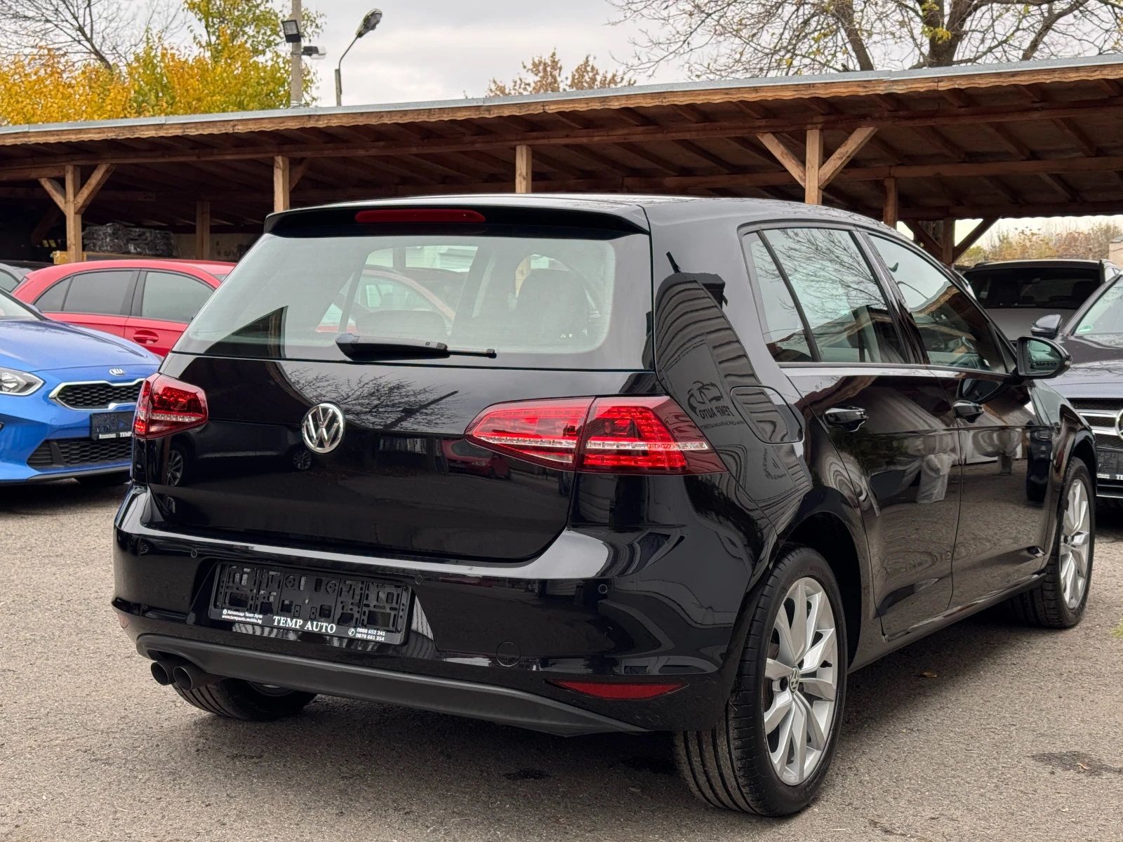 VW Golf 2.0TDI* СЪС СЕРВИЗНА КНИЖКА С ПЪЛНА ИСТОРИЯ В VW  - изображение 3