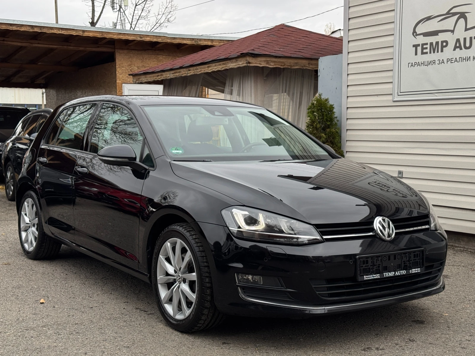 VW Golf 2.0TDI* СЪС СЕРВИЗНА КНИЖКА С ПЪЛНА ИСТОРИЯ В VW  - изображение 2