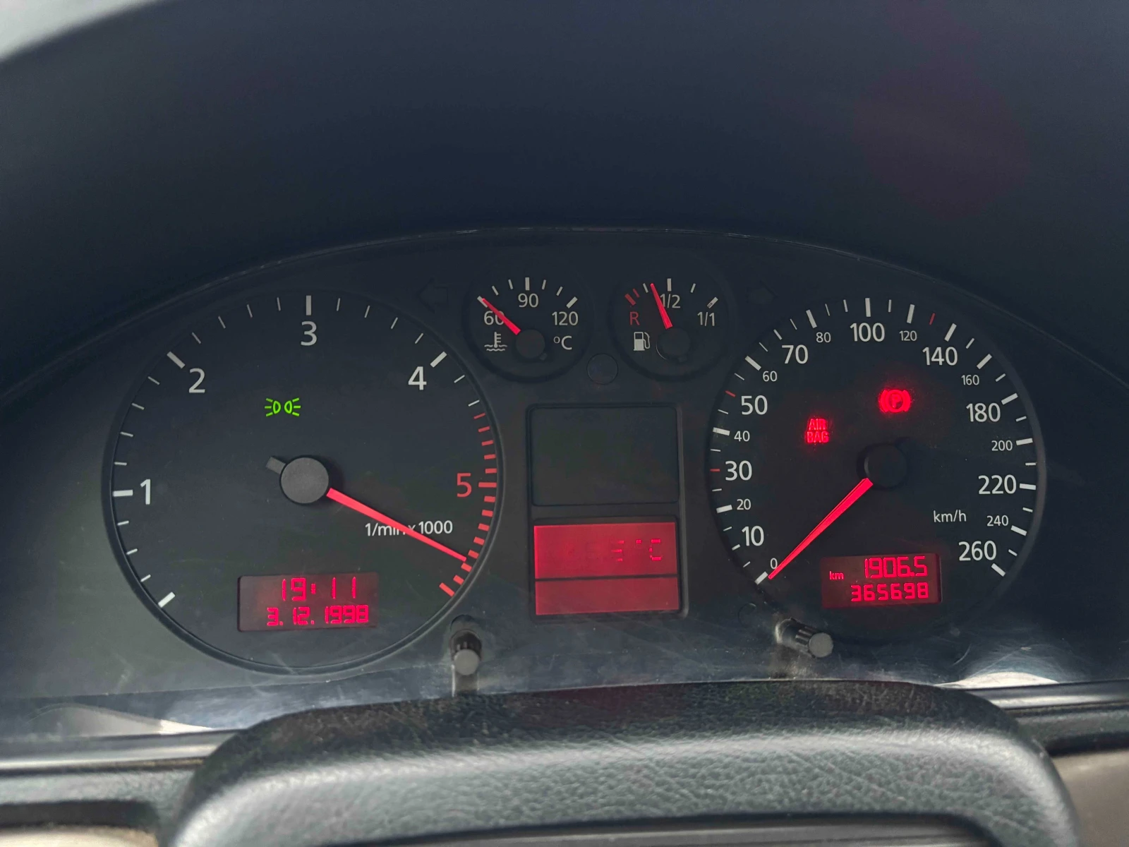 Audi A4  - изображение 7