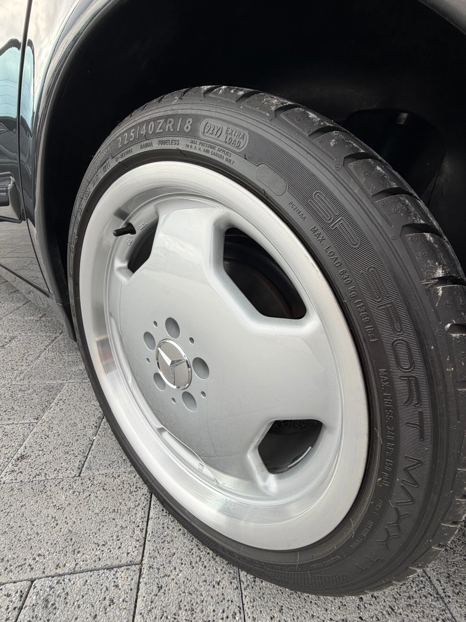 Mercedes-Benz E 260 Без аналог!42000км!, снимка 14 - Автомобили и джипове - 53795044