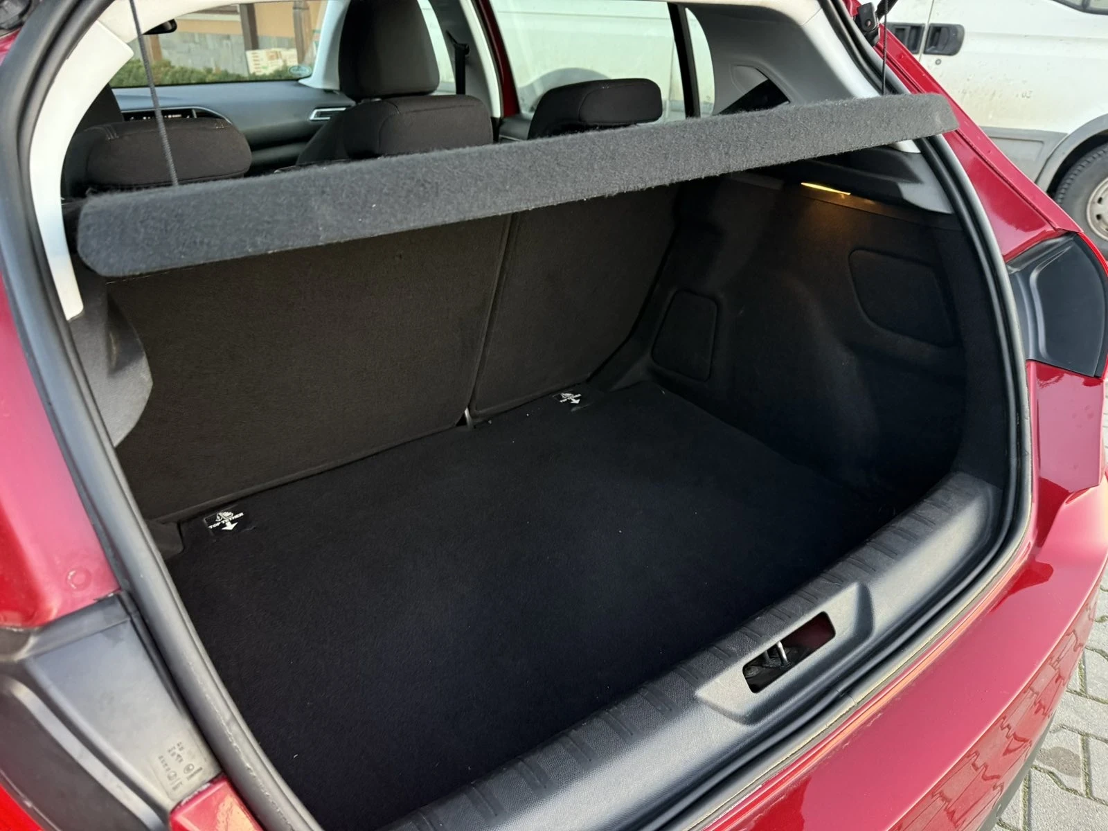 Peugeot 308 1.2i Pure Tech-110�.�. | Mobile.bg � ����������� 11