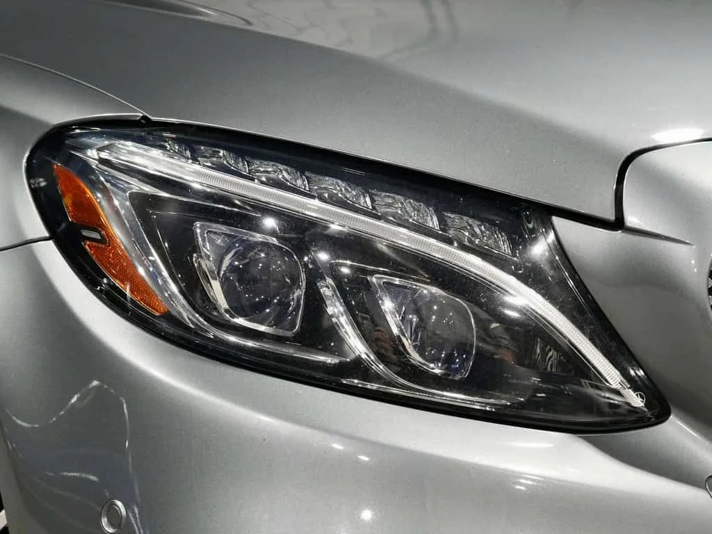 Mercedes-Benz C 300 * АВТО КРЕДИТ* ЦЕНА ДО БГ * СЕРВИЗНА ИСТОРИЯ *  - изображение 7