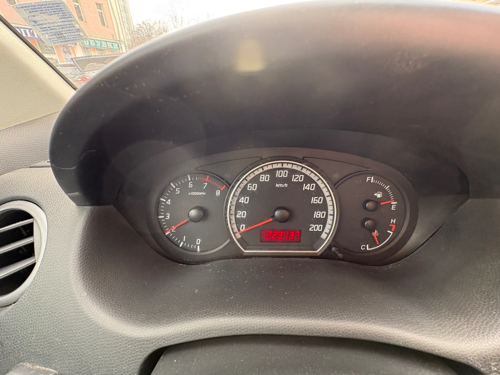 Suzuki Swift, снимка 12 - Автомобили и джипове - 54395316