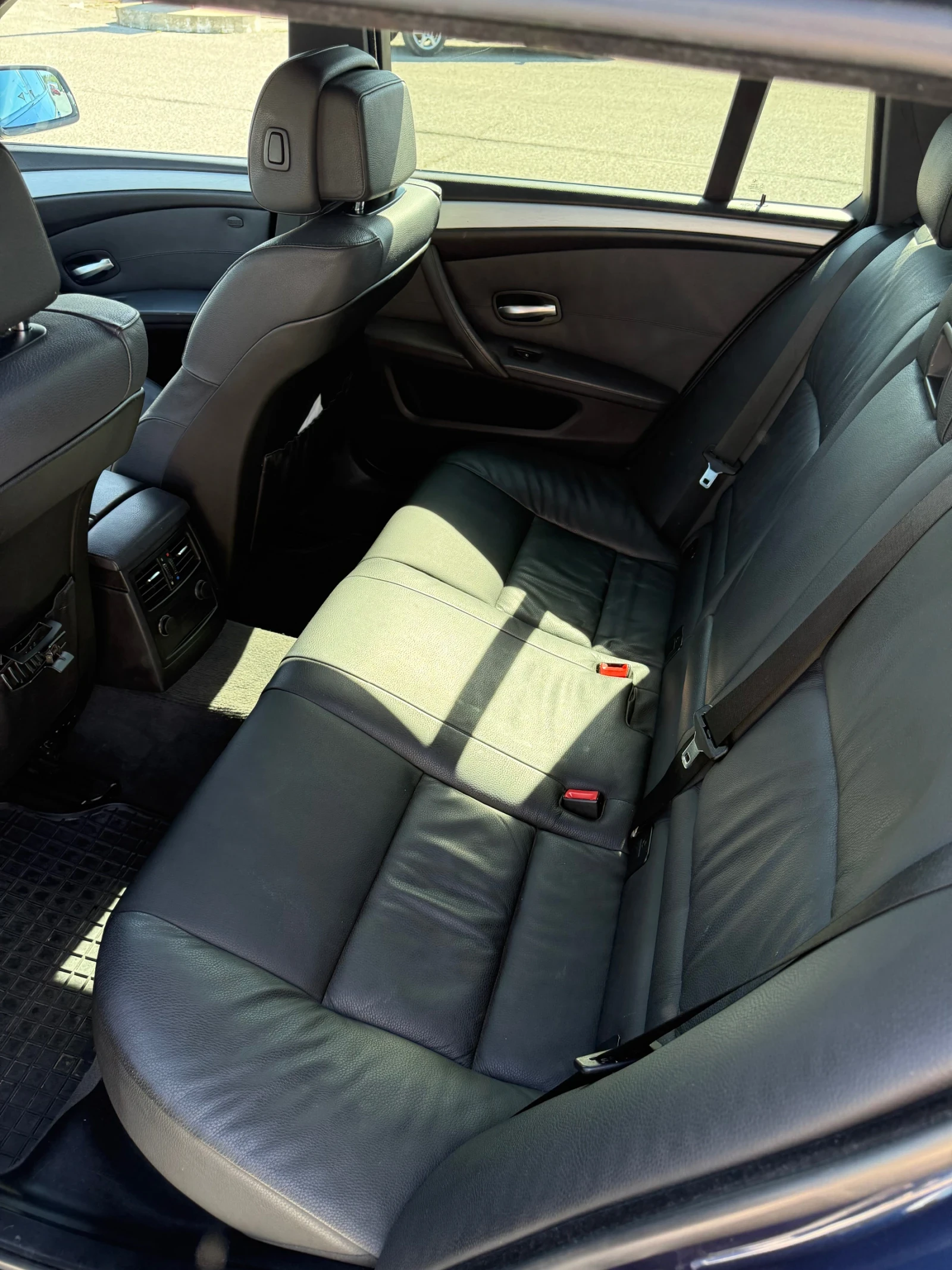 BMW 530 XD, снимка 10 - Автомобили и джипове - 54330432