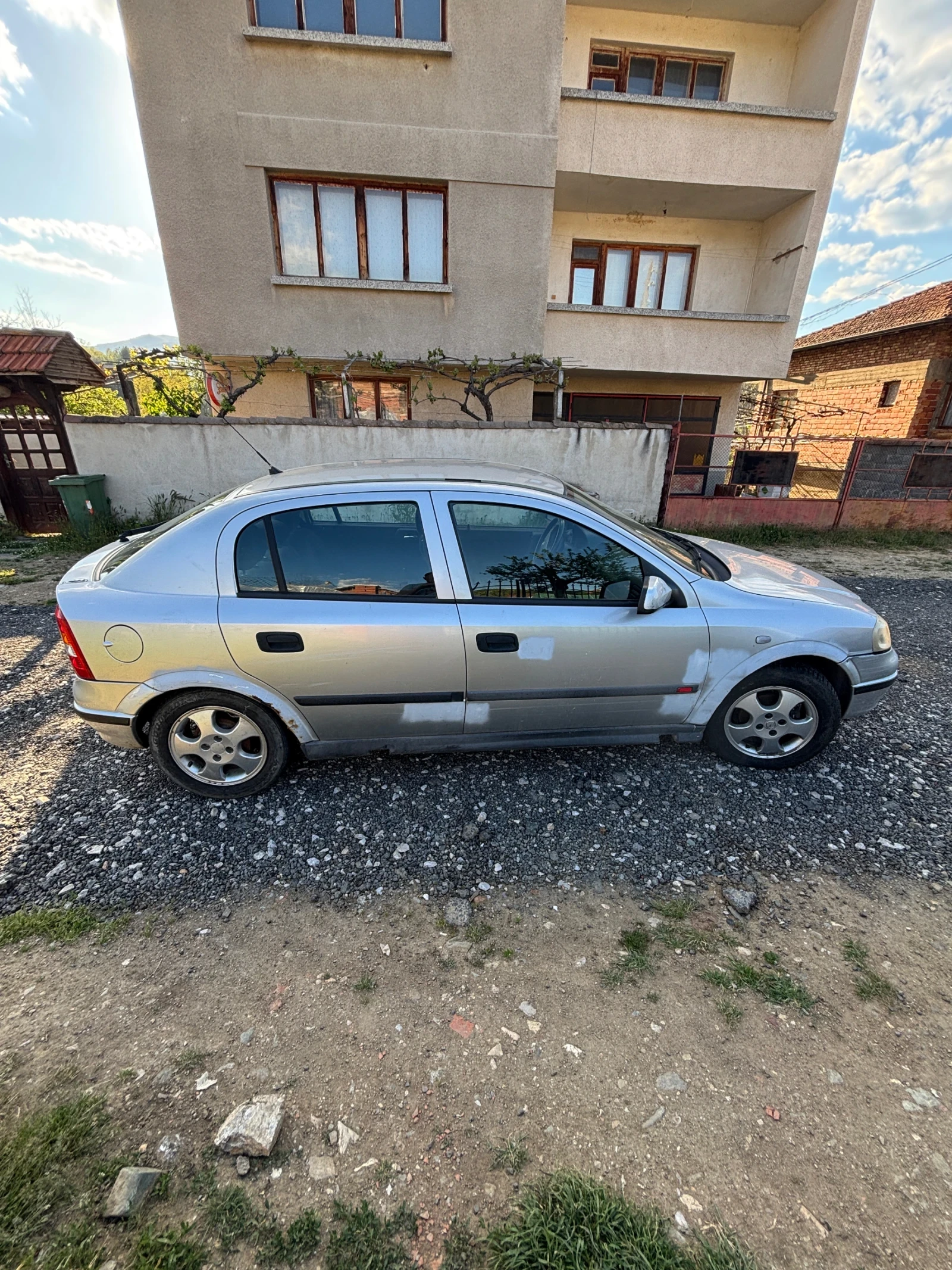 Opel Astra, снимка 3 - Автомобили и джипове - 54429297