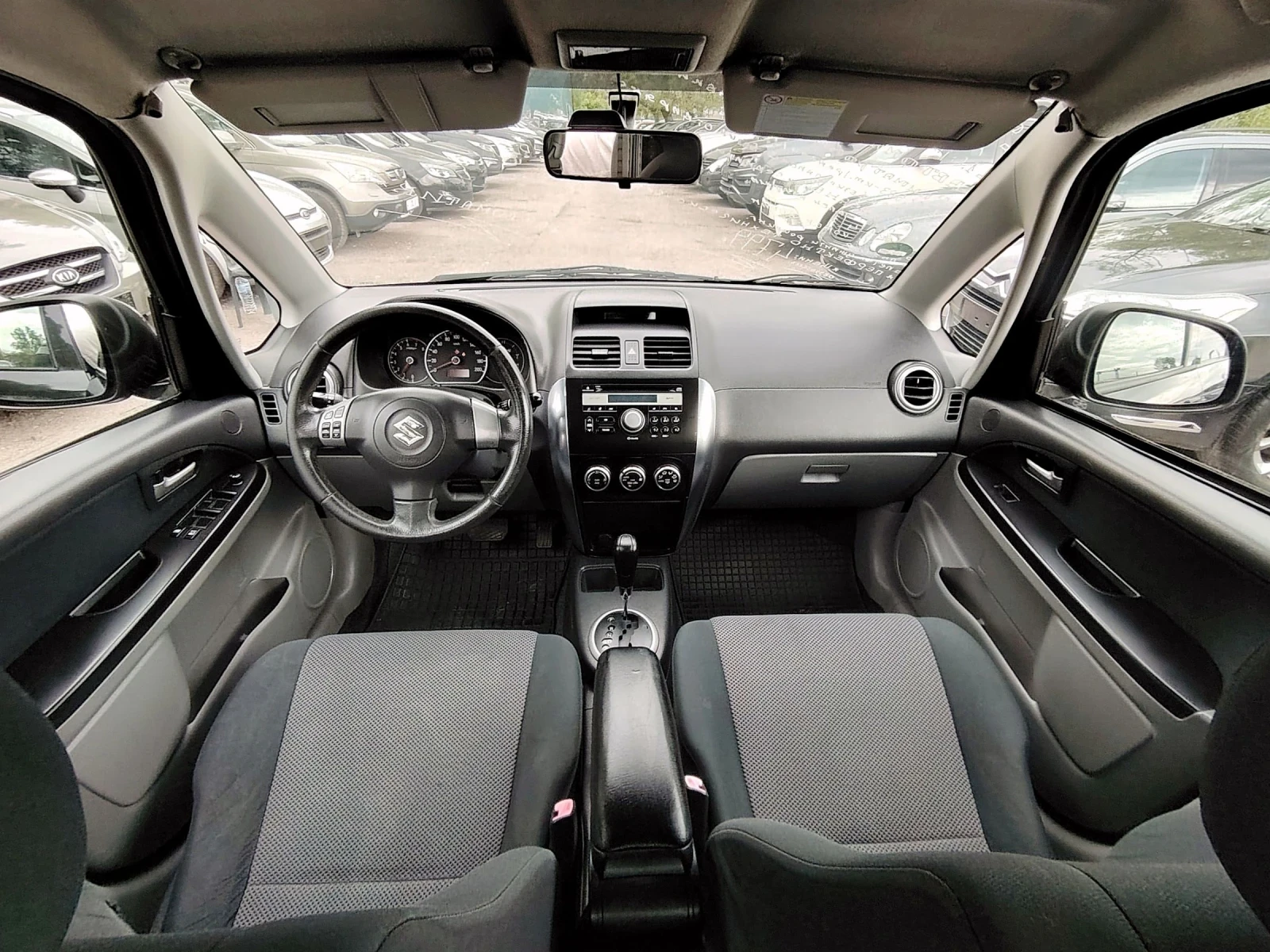 Suzuki SX4 1.6i/Automatik, снимка 10 - Автомобили и джипове - 54429730