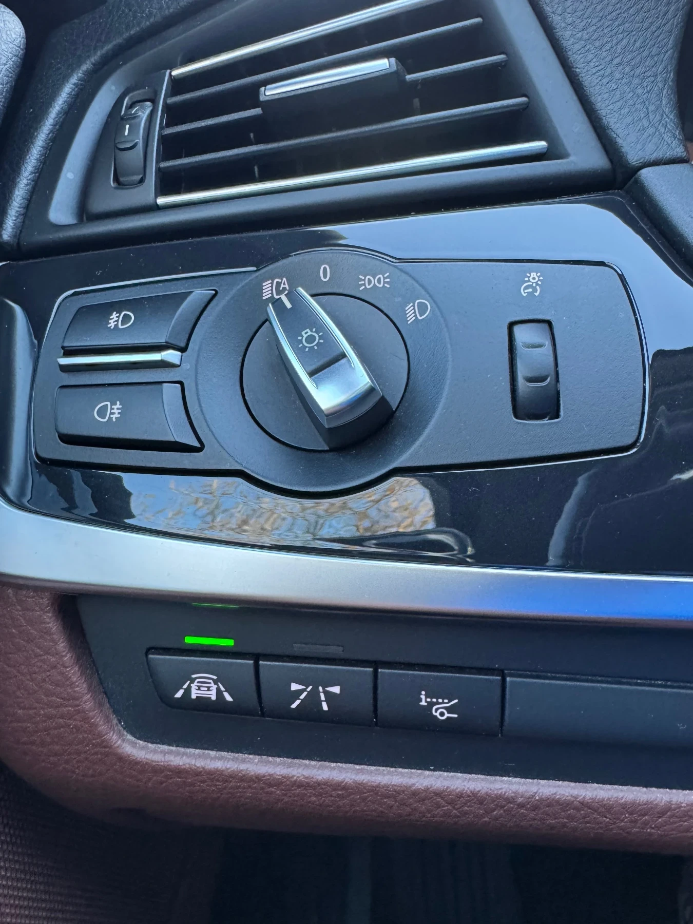 BMW 525 Xdrive Facelift , снимка 12 - Автомобили и джипове - 54446974