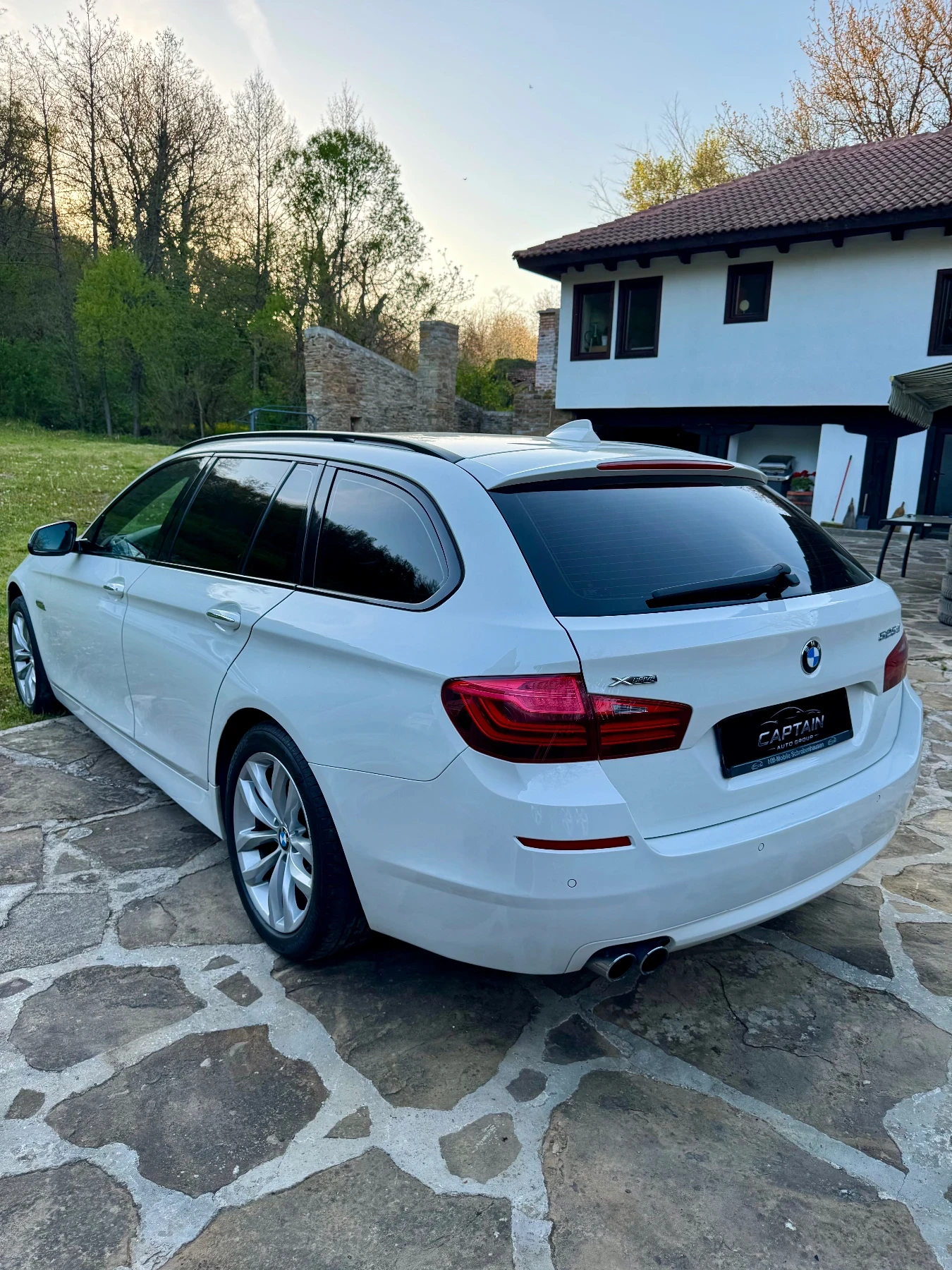 BMW 525 Xdrive Facelift , снимка 4 - Автомобили и джипове - 54446974