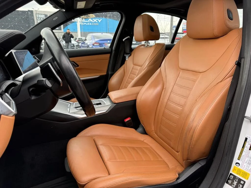 BMW 340 B58* Distronic* Хедъп* Harman Kardon* от БМВ, снимка 4 - Автомобили и джипове - 54454919