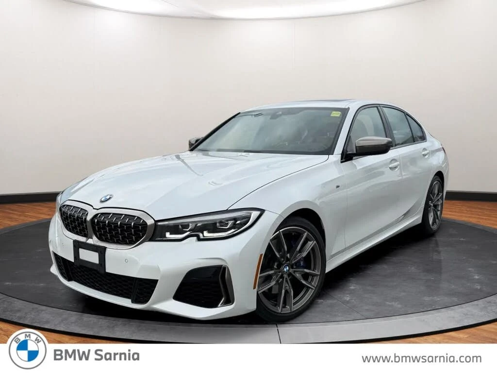 BMW 340 B58* Distronic* Хедъп* Harman Kardon* от БМВ