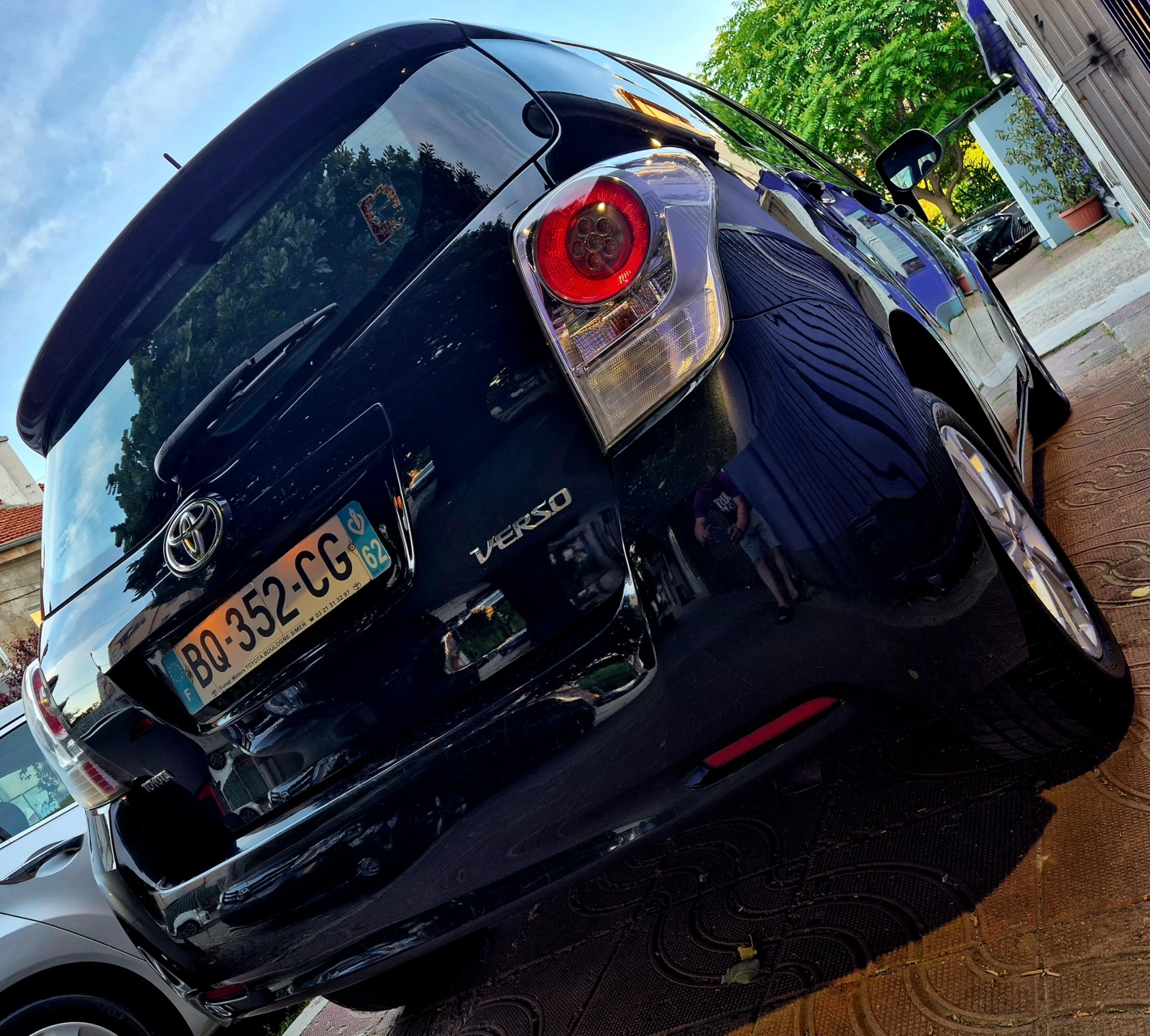 Toyota Verso 2.0d4d-LIMITED-верига-6скорости-japan, снимка 4 - Автомобили и джипове - 54732803