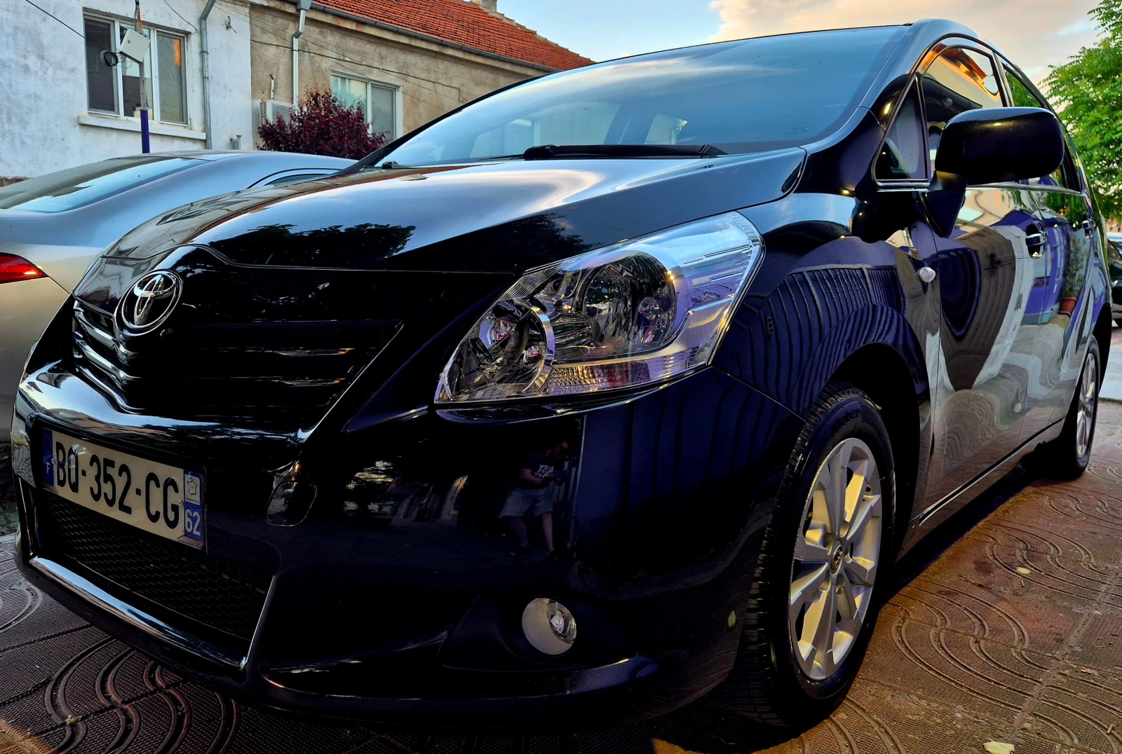 Toyota Verso 2.0d4d-LIMITED-верига-6скорости-japan, снимка 5 - Автомобили и джипове - 54732803