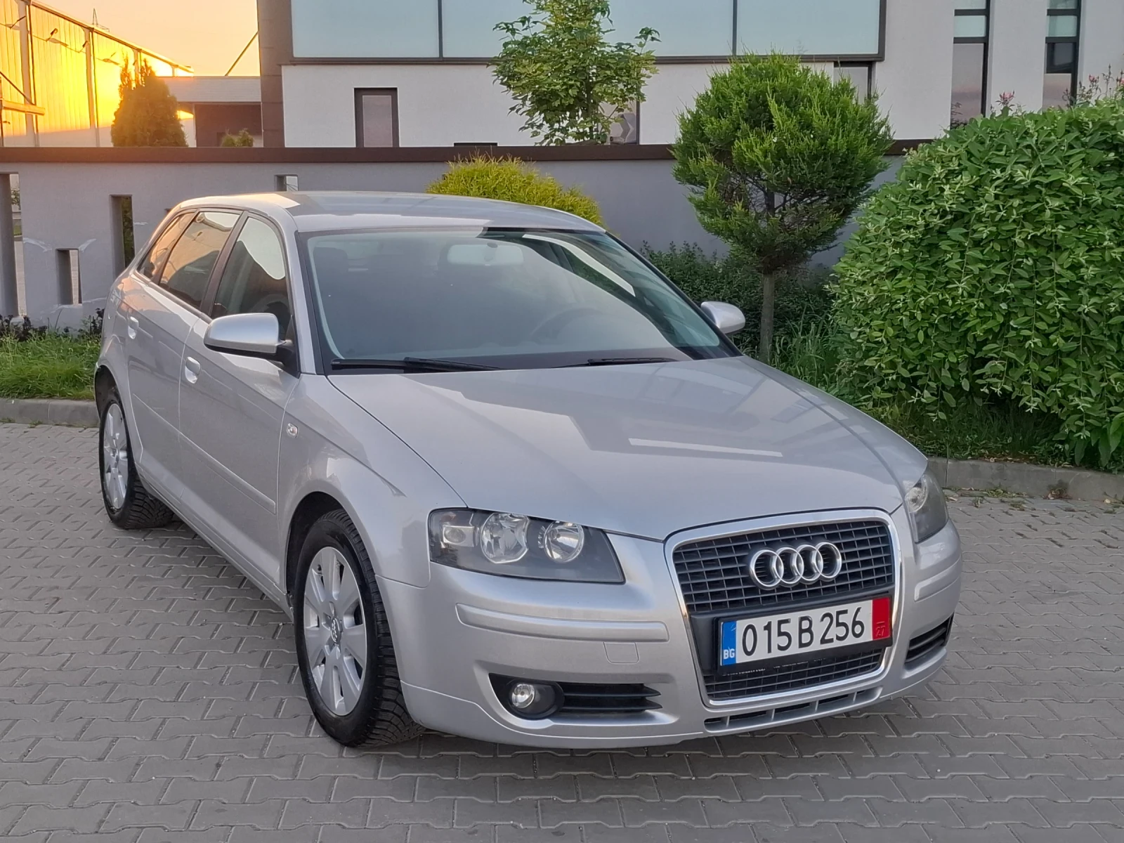 Audi A3 1.6i* (102кс)* FACELIFT* НОВ ВНОС* , снимка 7 - Автомобили и джипове - 54839902