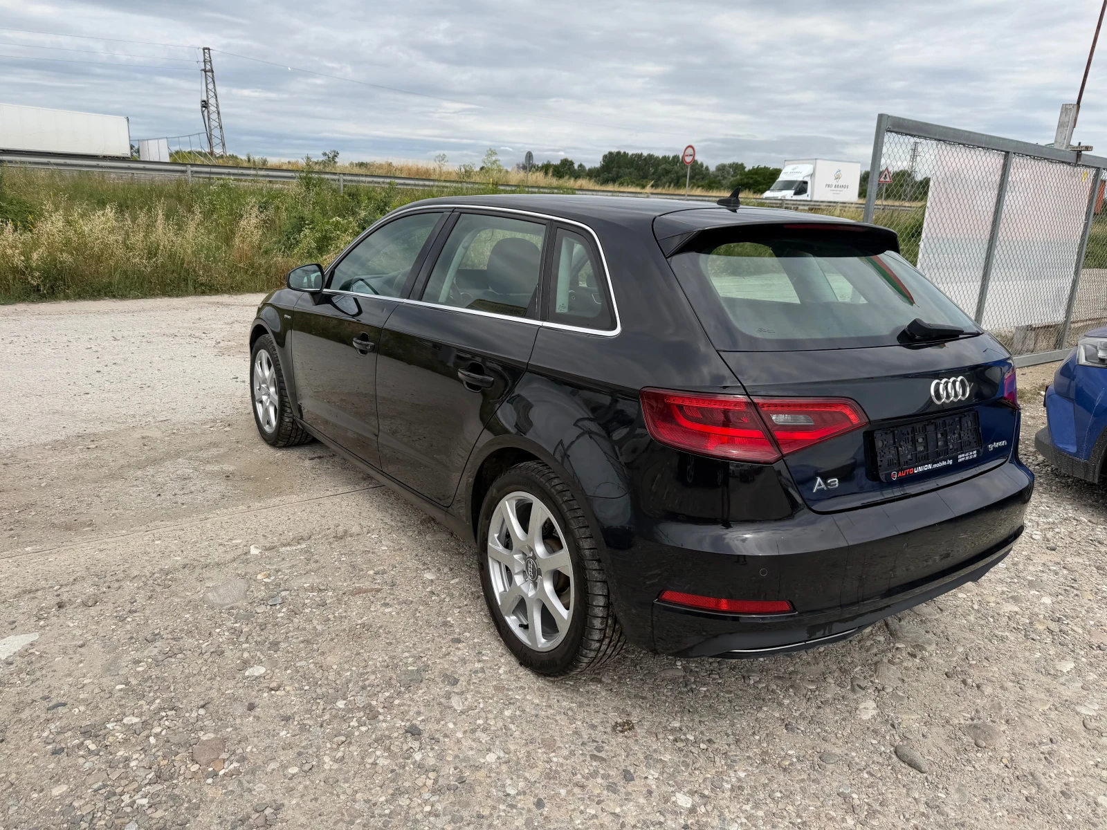 Audi A3 1.4 G TRON, снимка 8 - Автомобили и джипове - 54889832
