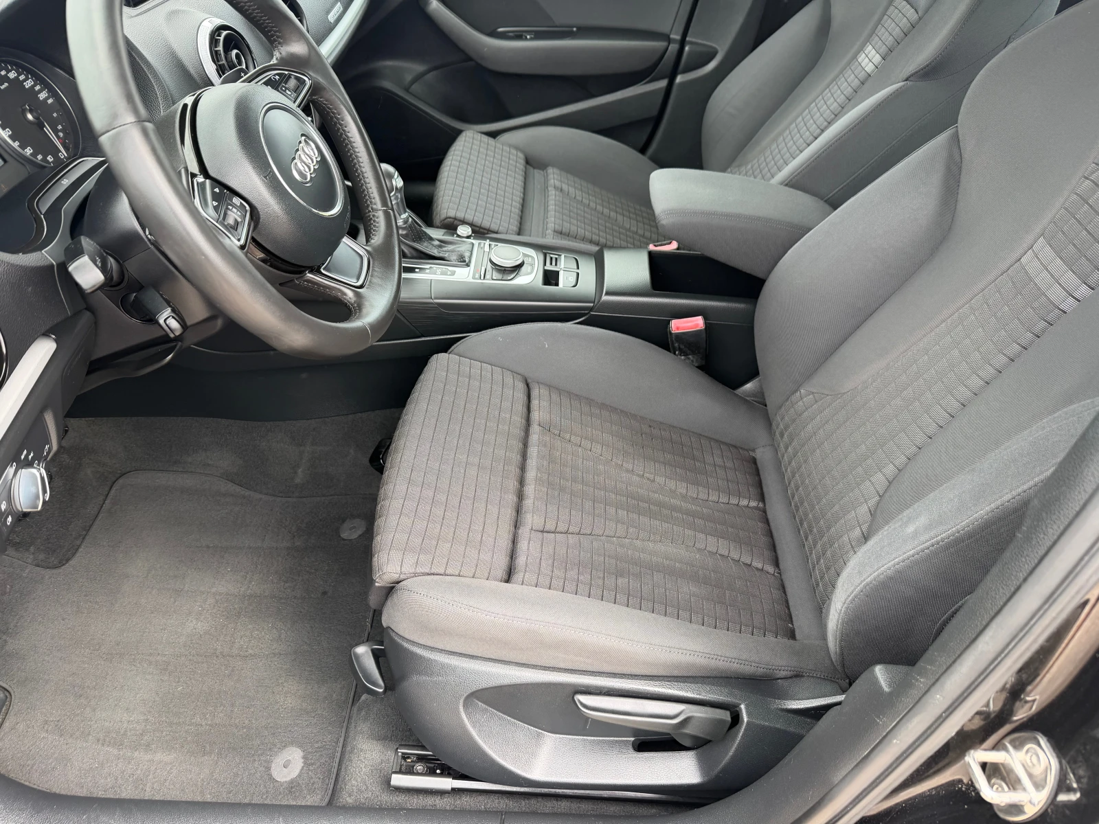 Audi A3 1.4 G TRON, снимка 10 - Автомобили и джипове - 54889832