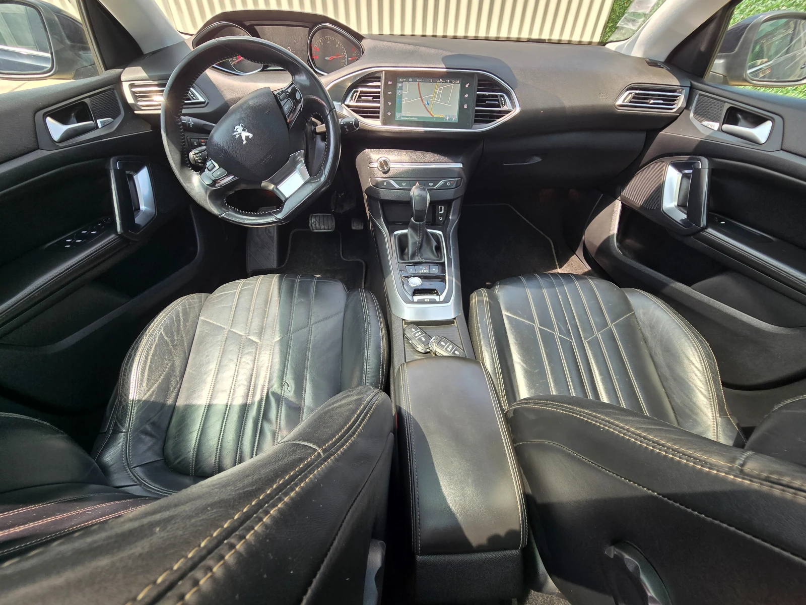 Peugeot 308 2.0HDI 150к.с.* ПАНОРАМА , снимка 9 - Автомобили и джипове - 55099277
