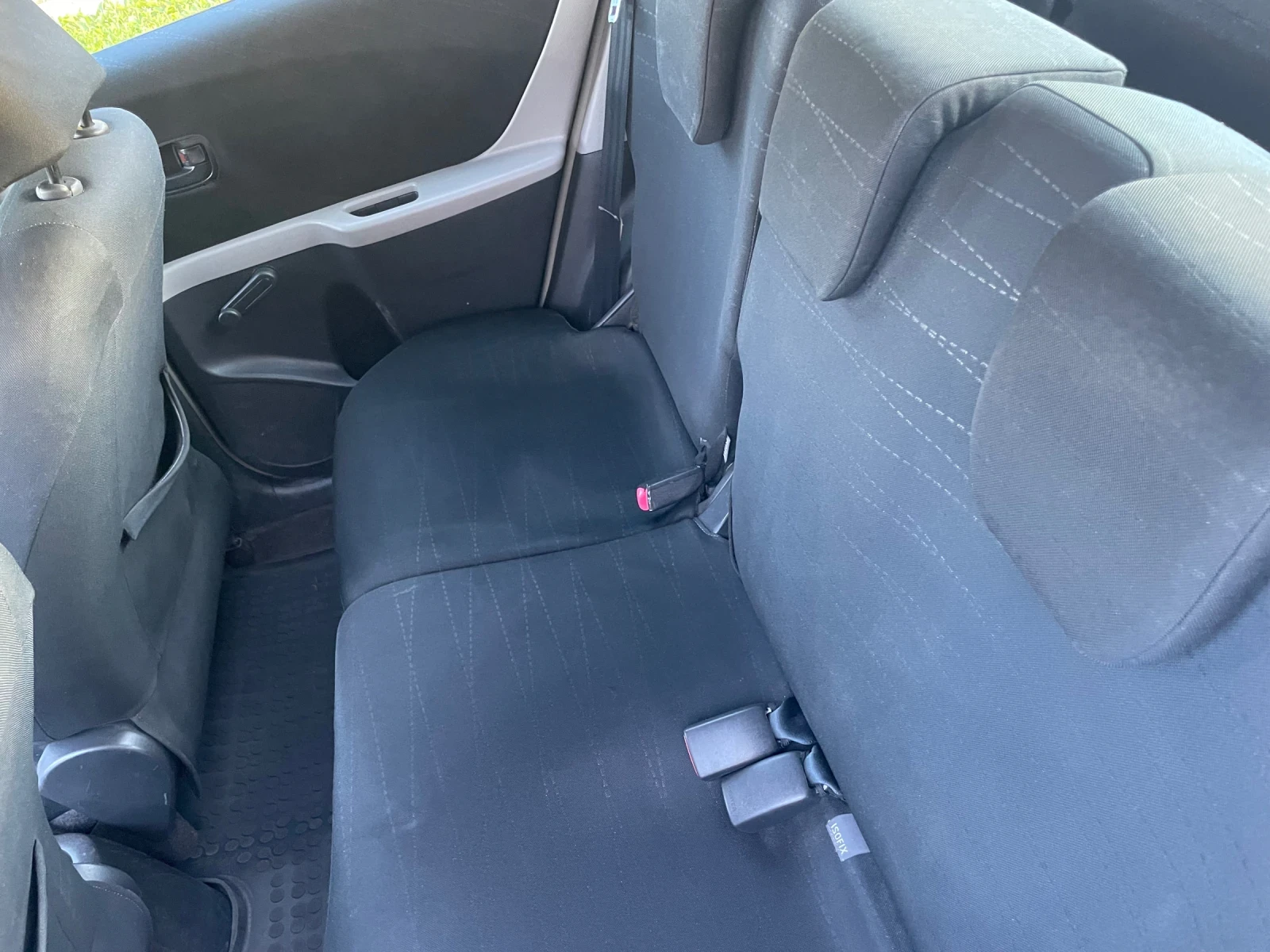 Toyota Yaris, снимка 8 - Автомобили и джипове - 55248410