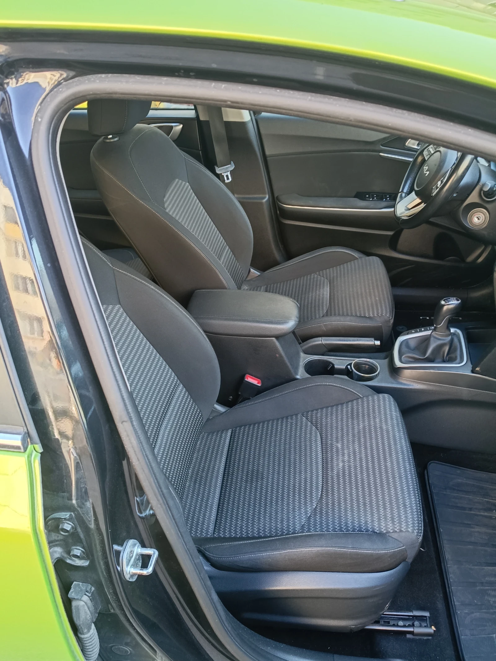 Kia Ceed Mild hibrid | Mobile.bg � ����������� 8
