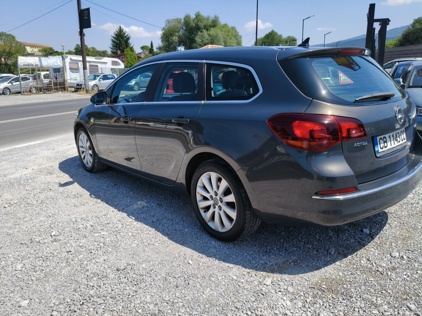 Opel Astra 1.6CDTi, снимка 4 - Автомобили и джипове - 55642414