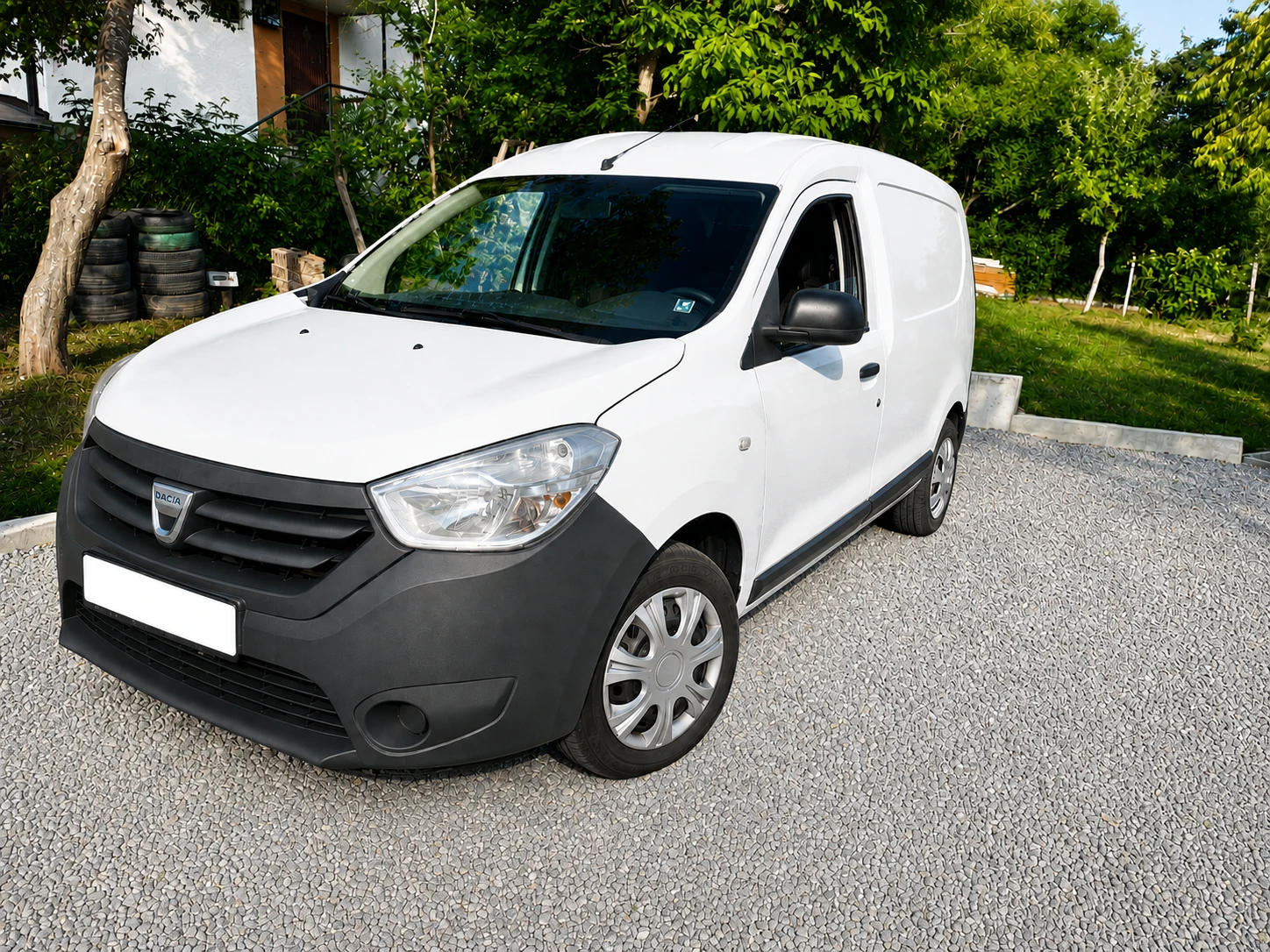 Dacia Dokker, снимка 2 - Автомобили и джипове - 55676979
