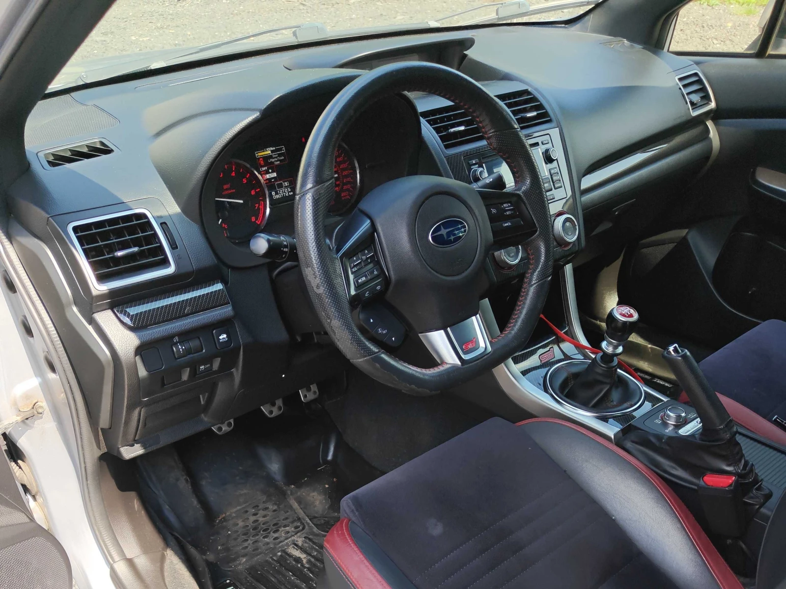 Subaru WRX * 4dr Sdn STI Man w/Sport Pkg * CARFAX * БЕЗ ПЪРВО, снимка 5 - Автомобили и джипове - 55688320