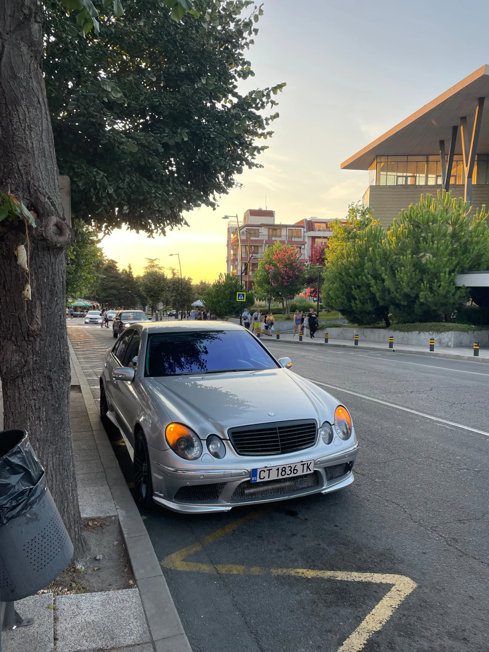 Mercedes-Benz E 500 Brabus пакет , снимка 9 - Автомобили и джипове - 55803826