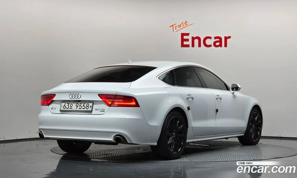 Audi A7 3.0 TDI Quattro Dynamic 4G, снимка 2 - Автомобили и джипове - 55965276