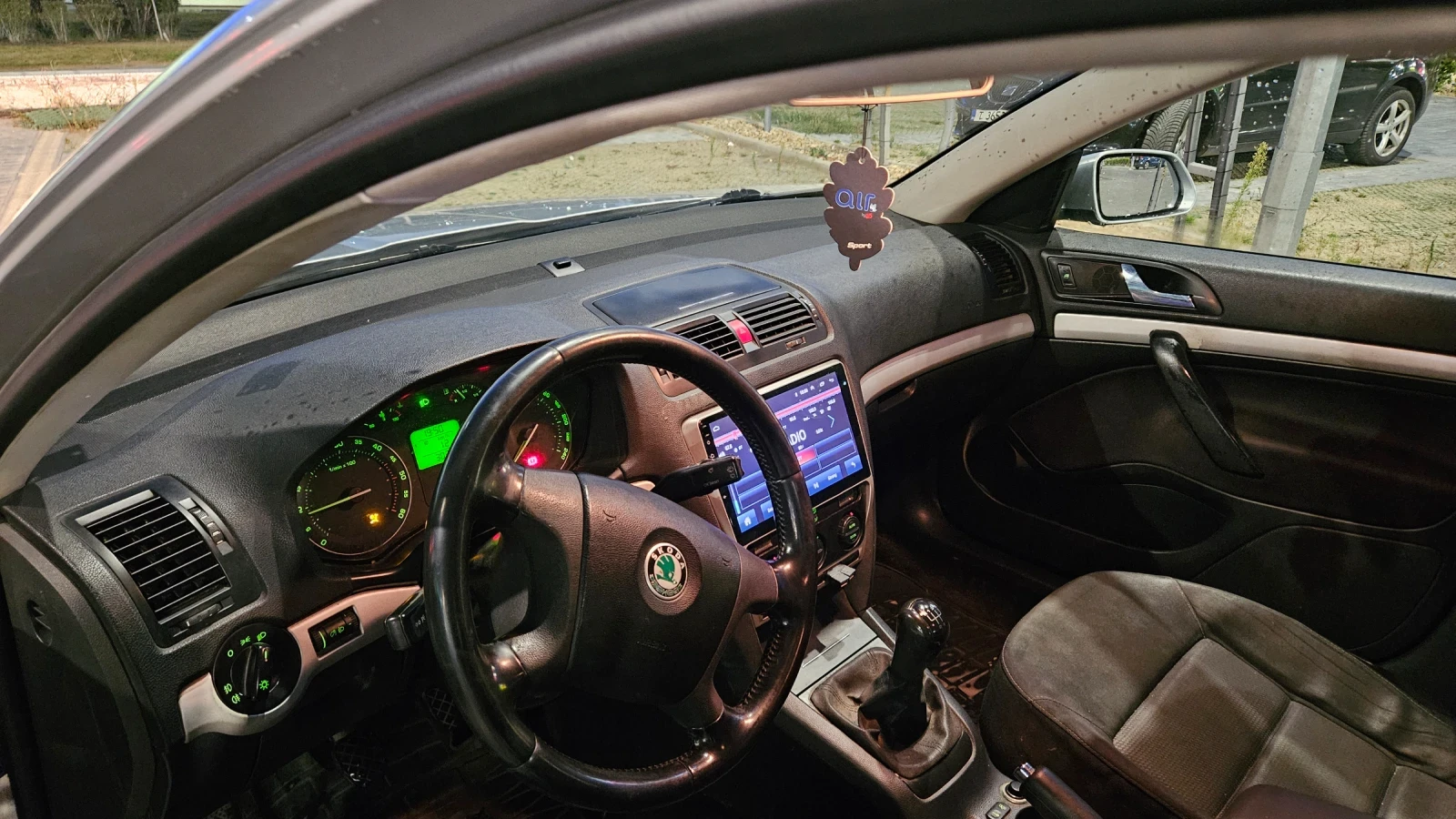 Skoda Octavia 1.9 TDI 105 HP, снимка 5 - Автомобили и джипове - 56124744
