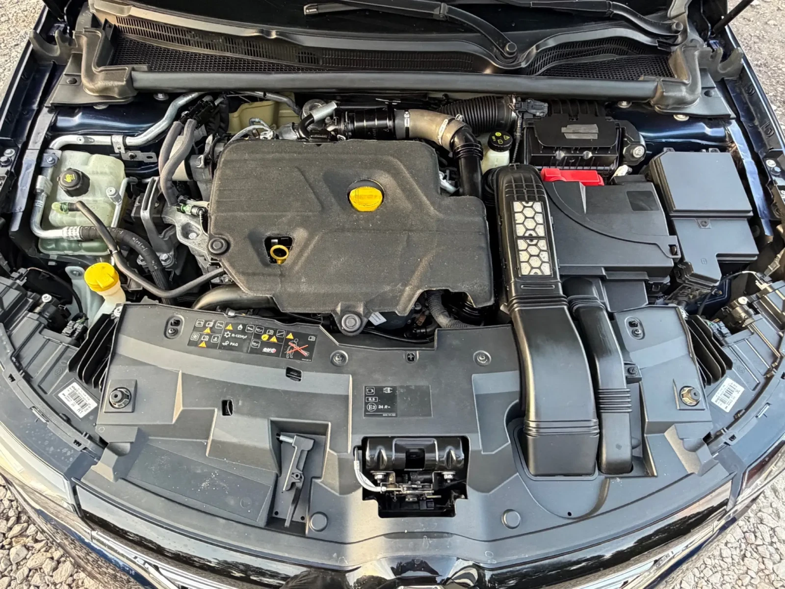 Renault Talisman 1.6DCI* LED* NAVI* TOP* Avtomat, снимка 16 - Автомобили и джипове - 56216068