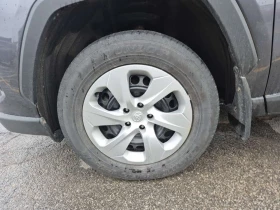 Toyota Rav4 LE| ПОДГРЕВИ| ДВА КЛЮЧА| CARFAX| АВТОФИНАНСИРАНЕ, снимка 7