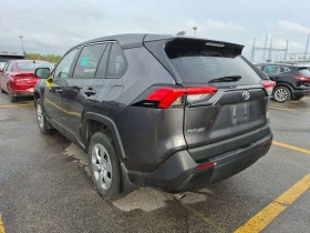 Toyota Rav4 LE| ПОДГРЕВИ| ДВА КЛЮЧА| CARFAX| АВТОФИНАНСИРАНЕ, снимка 6
