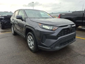 Toyota Rav4 LE| ПОДГРЕВИ| ДВА КЛЮЧА| CARFAX| АВТОФИНАНСИРАНЕ, снимка 3
