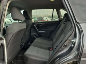 Toyota Rav4 LE| ПОДГРЕВИ| ДВА КЛЮЧА| CARFAX| АВТОФИНАНСИРАНЕ, снимка 14